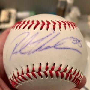 MYSTERY AUTOGRAPHED Baseball please read below 👇one ball